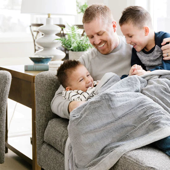 Saranoni Gray Lush Receiving Blanket
