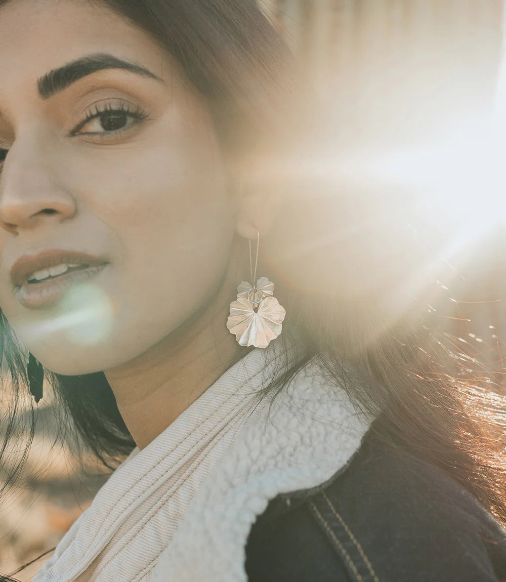 Sayuri Ginkgo Leaf Silver Dangling Earrings