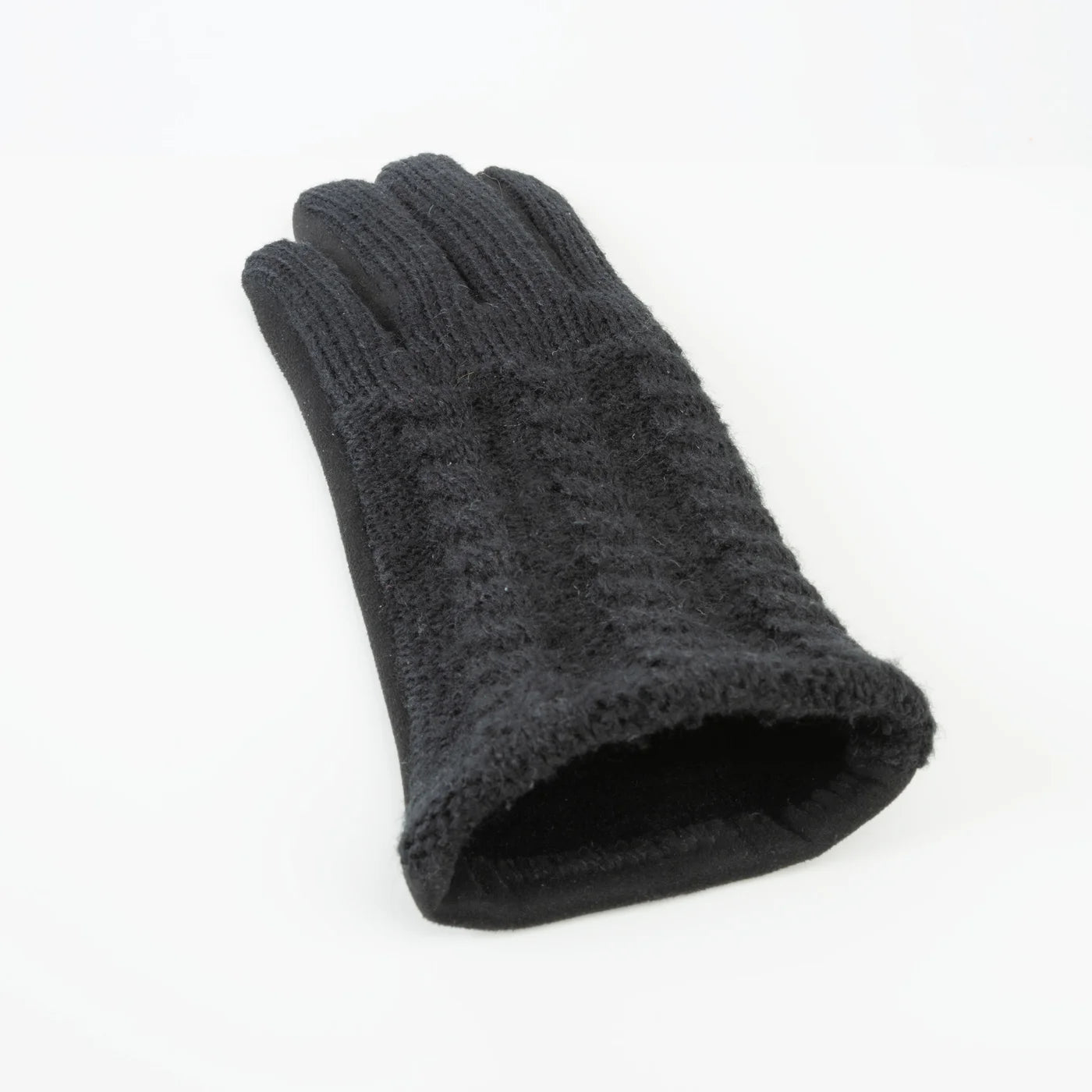 Howard's Winter Everly Cable Knit Gloves