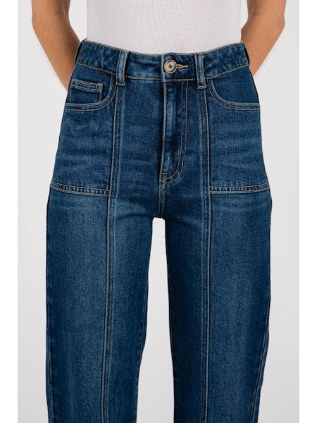 L.T.J. A Line With Front Leg Seamed Jean