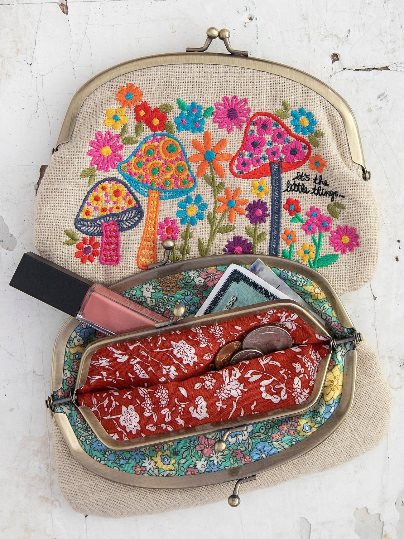 Mushroom Embroidered Coin Purse