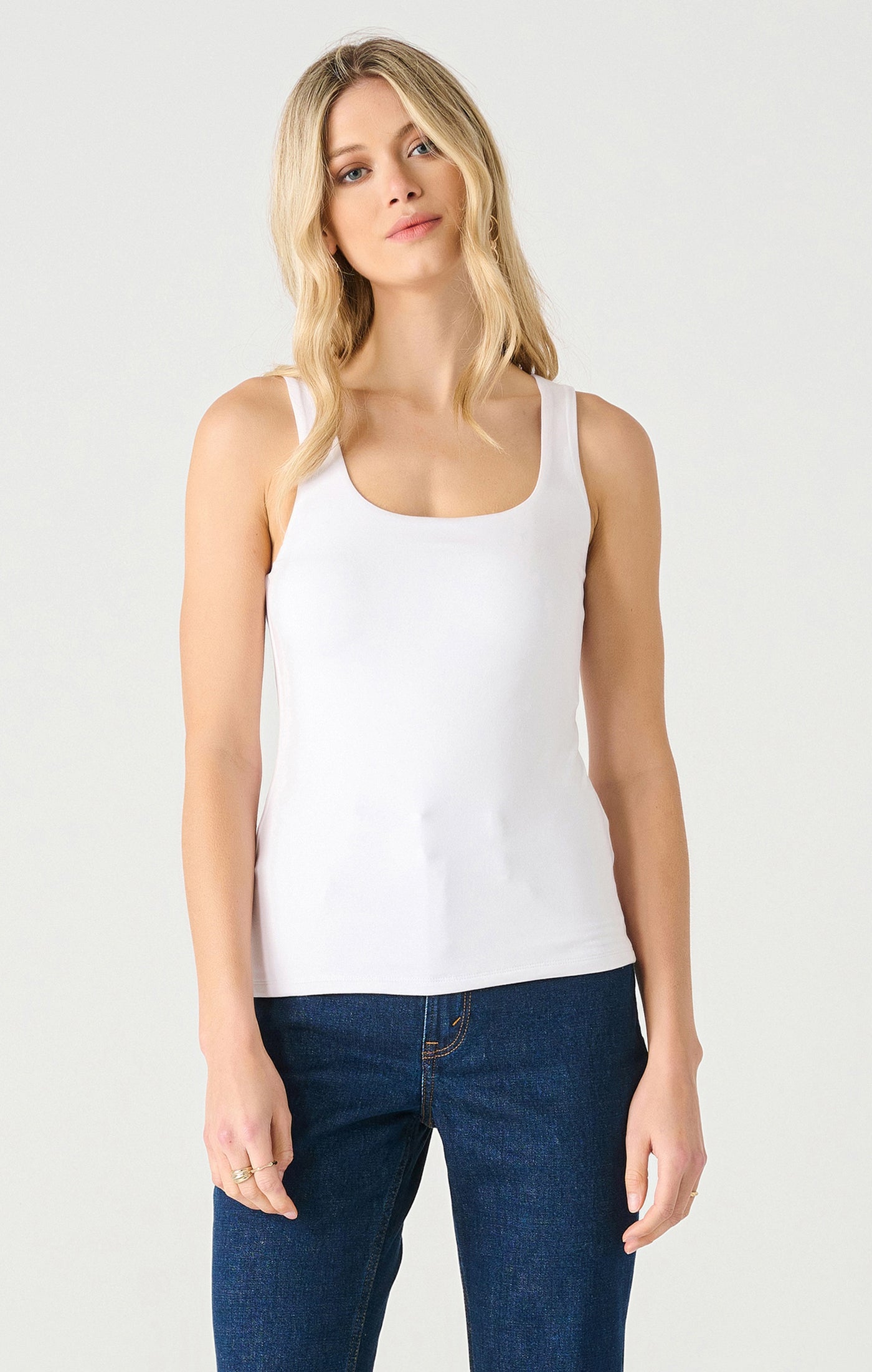 Black Tape Essential Tank