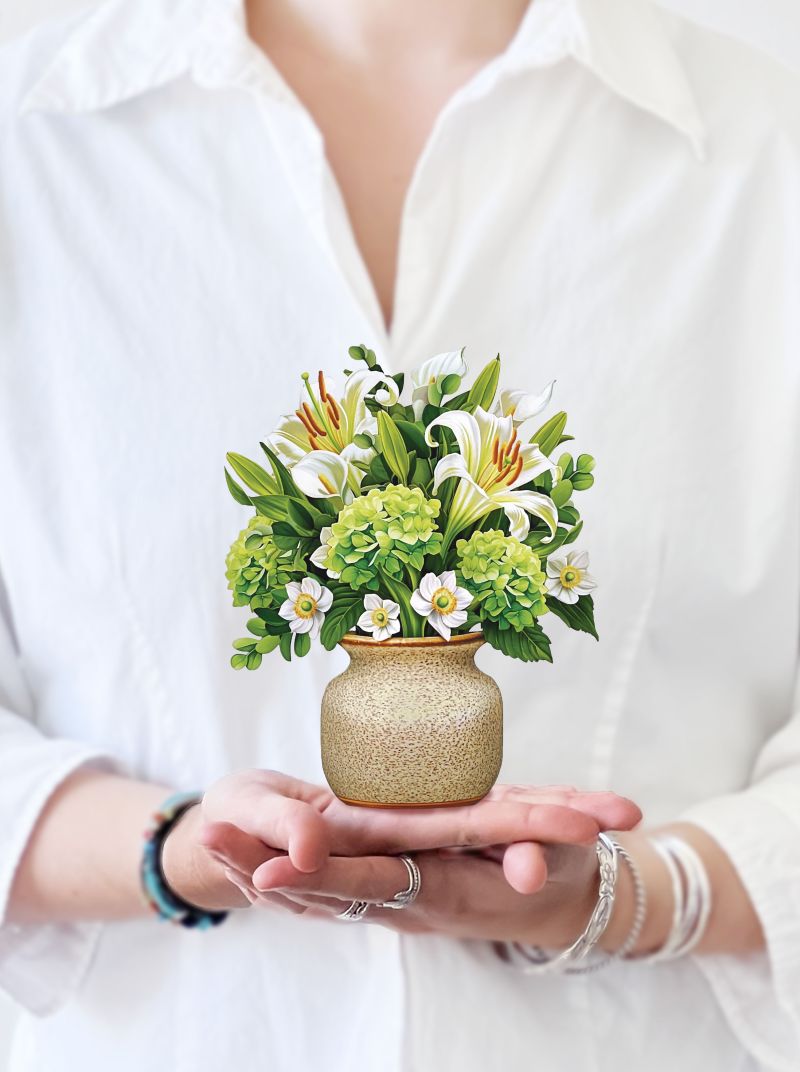 Fresh Cut Paper Mini Bouquet