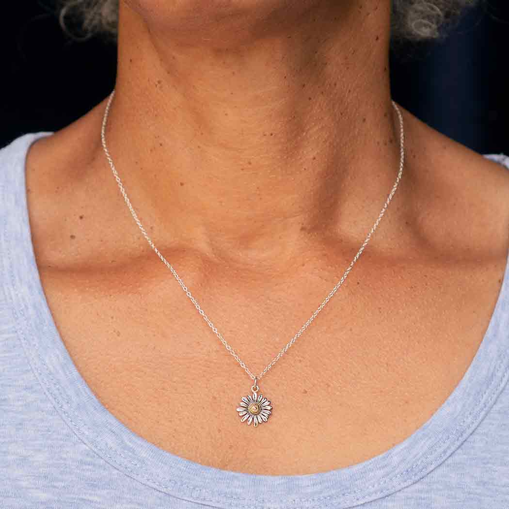 Sterling Silver Daisy Necklace