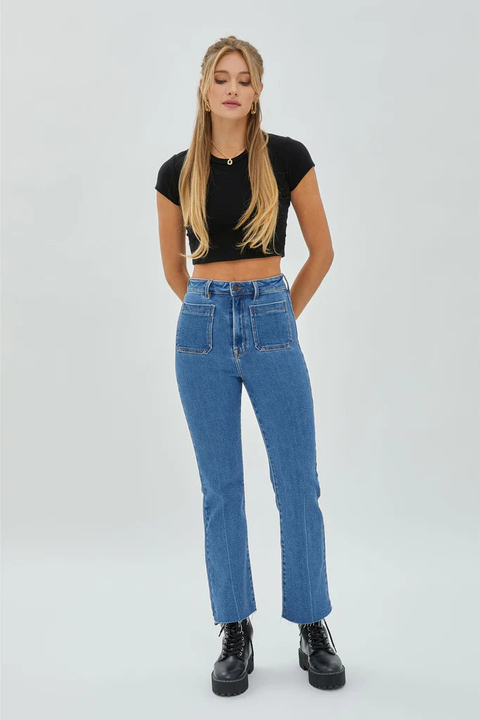 Hidden Happi Medium Wash Front Pocket Stretch Crop Flare