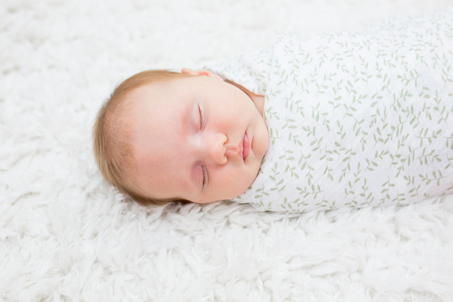 Lulujo Cotton Swaddles-Daisies/Greenery