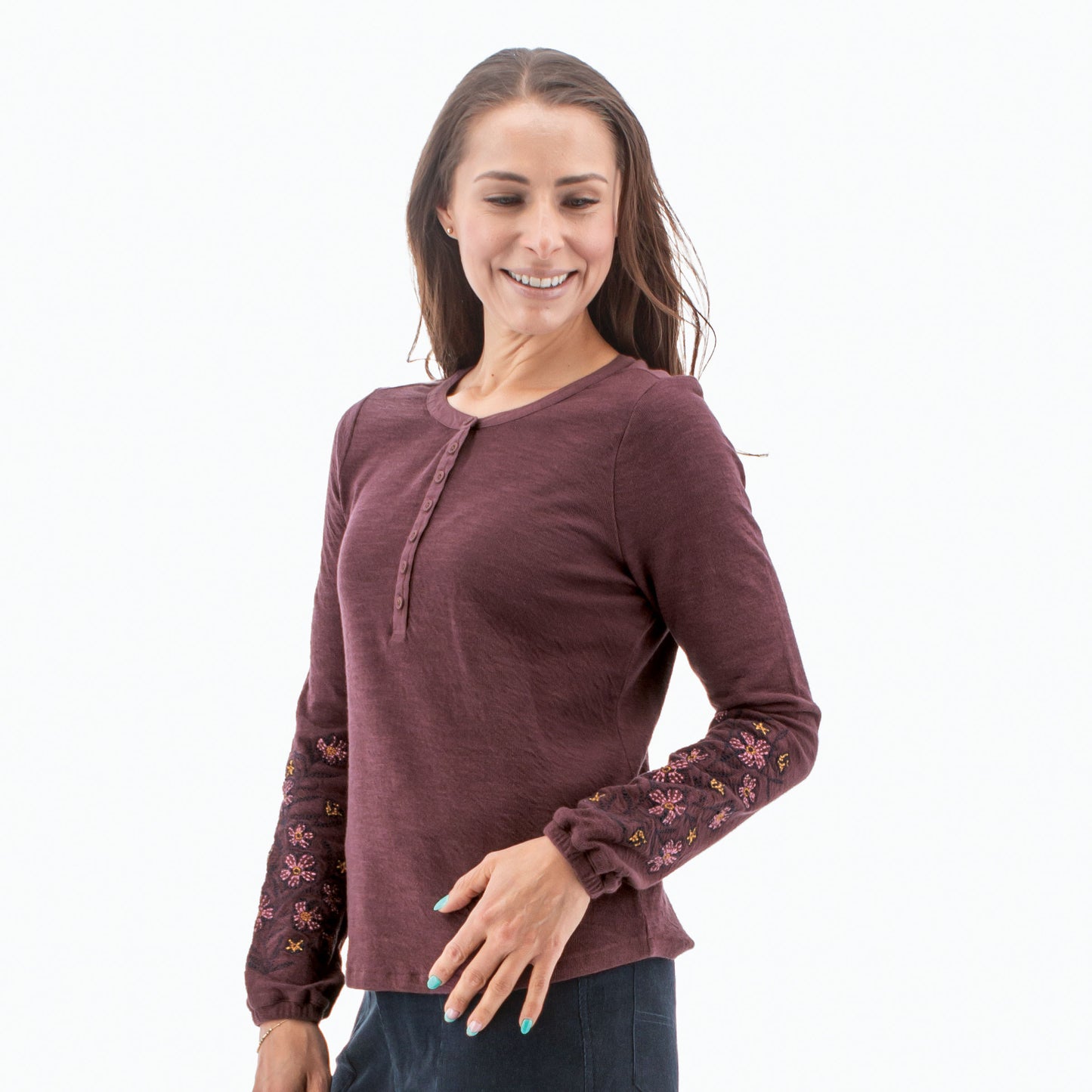 Aventura Larkin Henley
