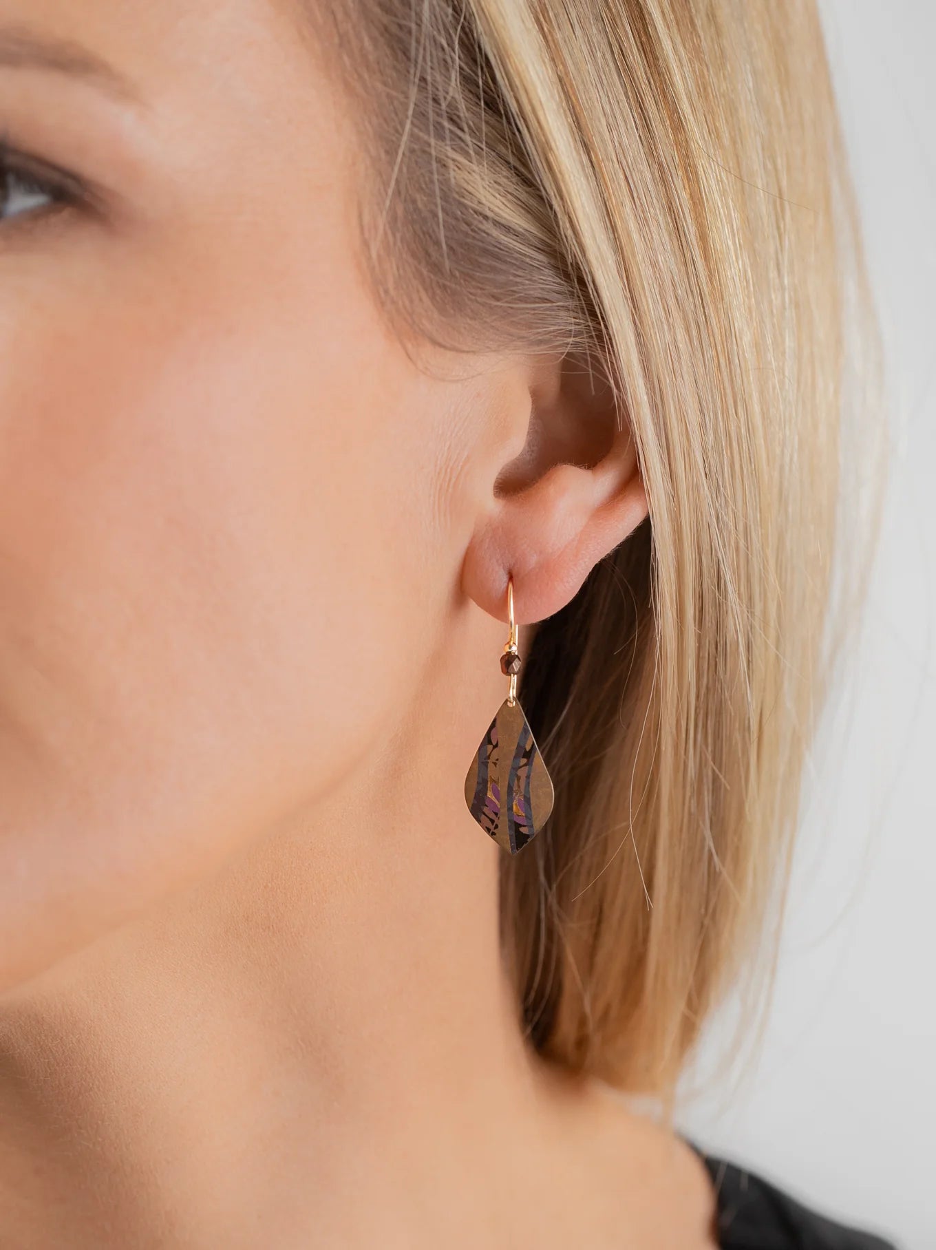 Holly Yashi Riverwind Earrings