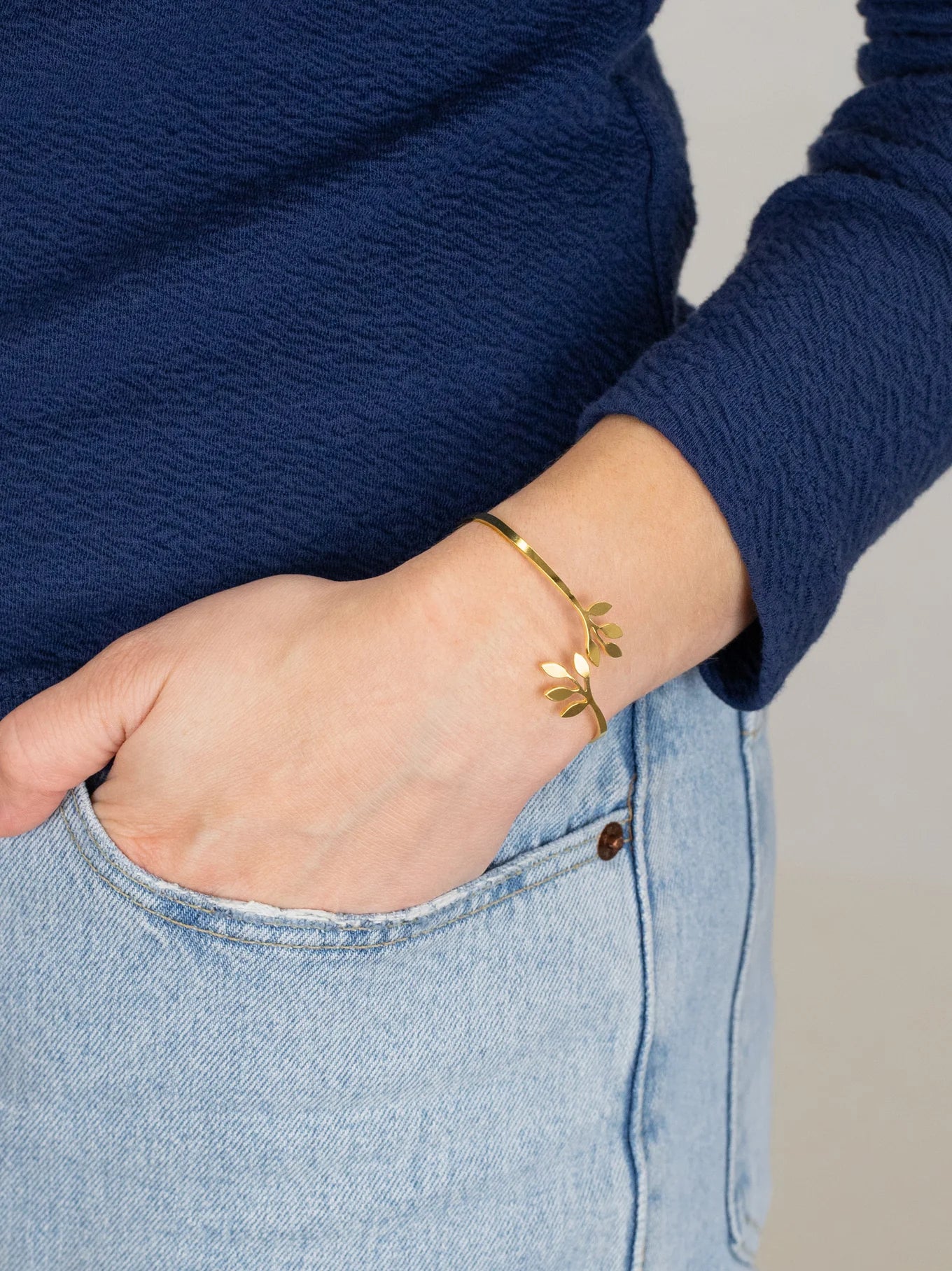 Holly Yashi Signature Cuff