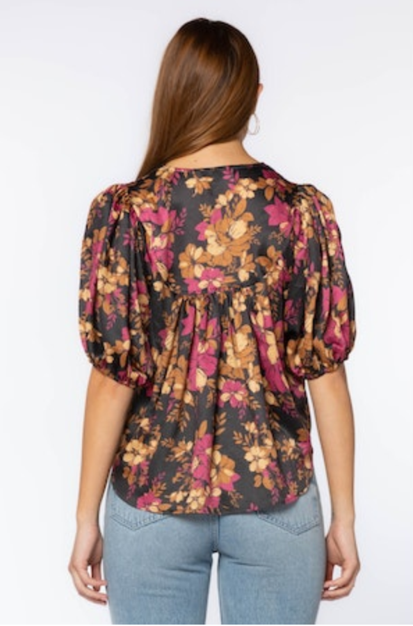 Velvet Heart Soleil Balloon Sleeve Blouse