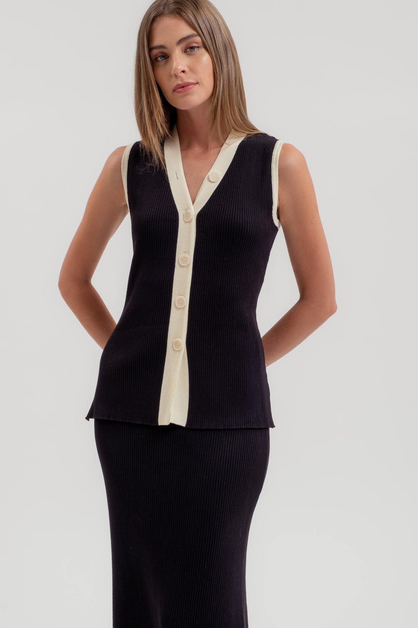 Zoe And Claire Button Down Contrast Sweater Top