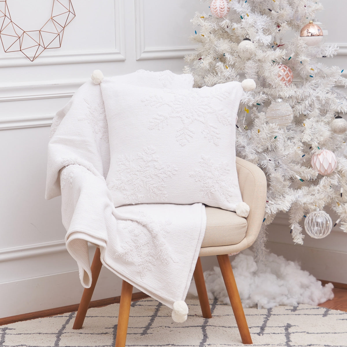 White Snowflake Throw