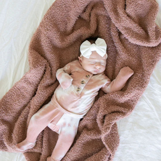 Saranoni French Rose Bamboni Receiving Blanket