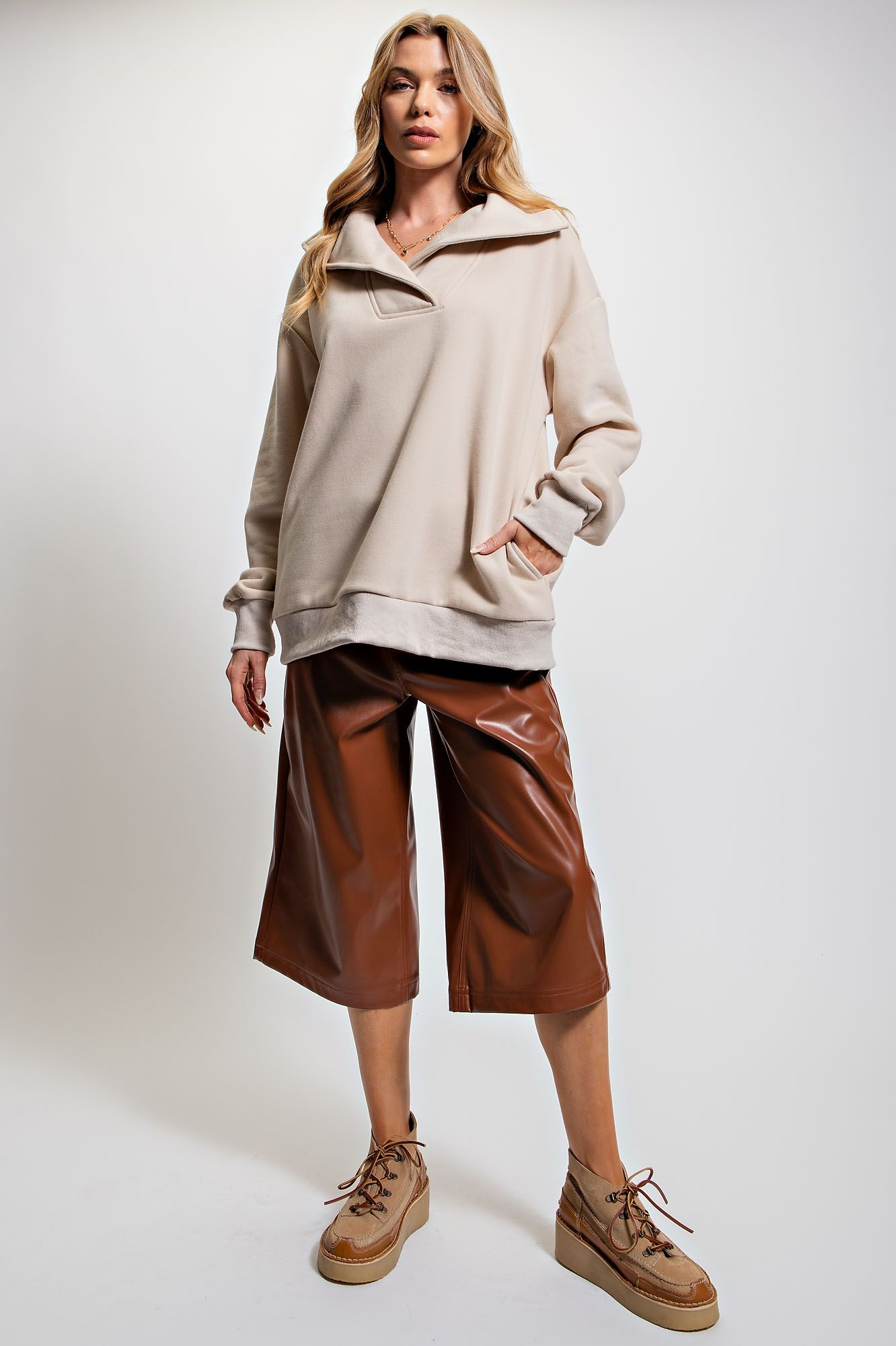 Easel Terry Knit Big Collar Pullover