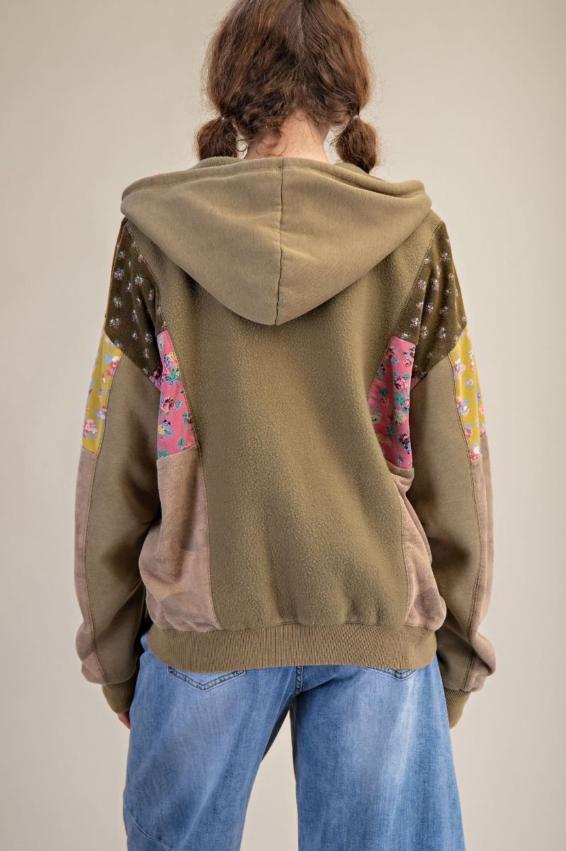 Easel Star Patch Front Washed Terrie Hoodie