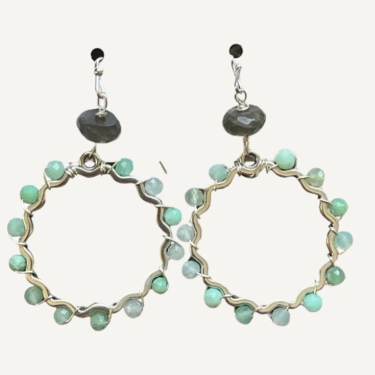 Circular Frame With Chrysoprase And Labradorite