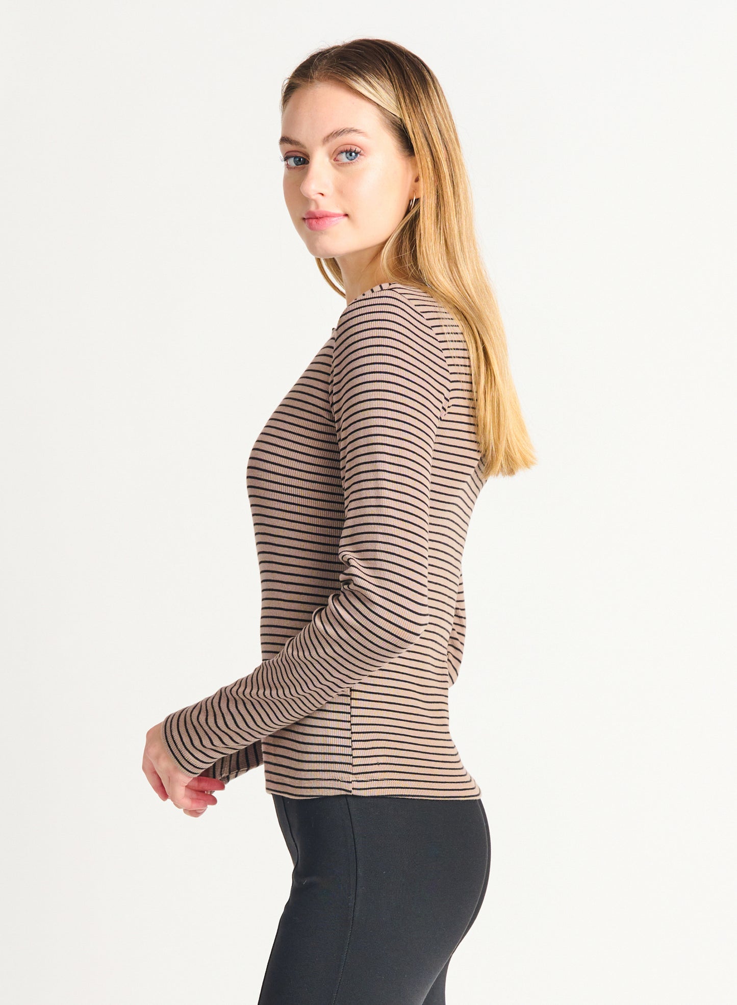 Dex Buttoned Mini Ribbed Knit Top