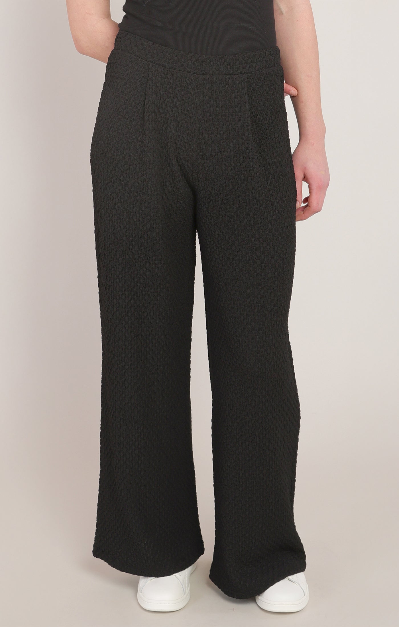 Room 34 Textured Wide Leg Pant