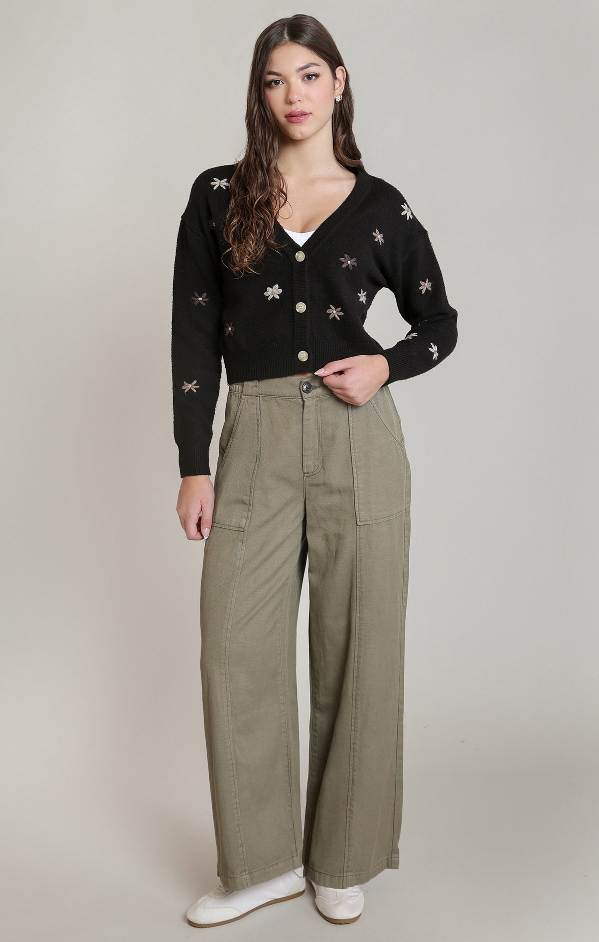 Dex Embroidered Flower Cardigan