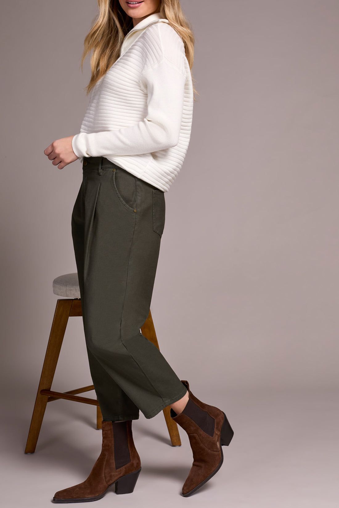 Tribal Audrey Mid Rise Girlfriend Barrel Crop Jeans