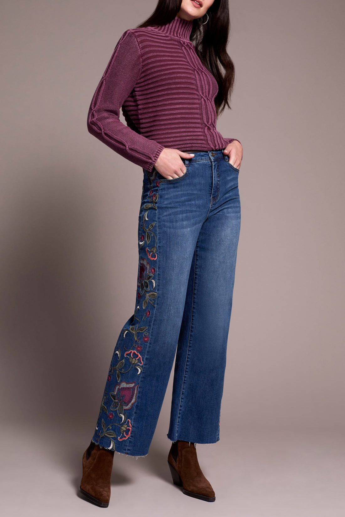 Tribal Brooke Hugging Jeans With Fancy Embroidery