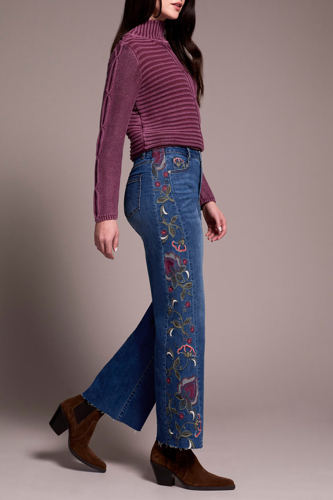 Tribal Brooke Hugging Jeans With Fancy Embroidery