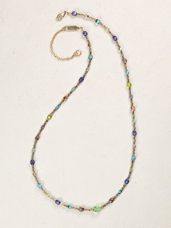 Our Sonoma Glass Bead Necklace is inspired by the luscious landscape of California's Sonoma Wine Country. Holly combines juicy, vibrant colors to create a timeless yet affordable look.