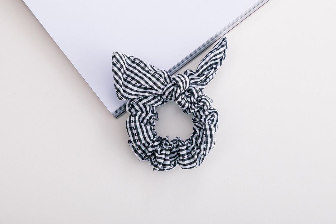 Jen and Co. Daphne Scrunchie SCR014