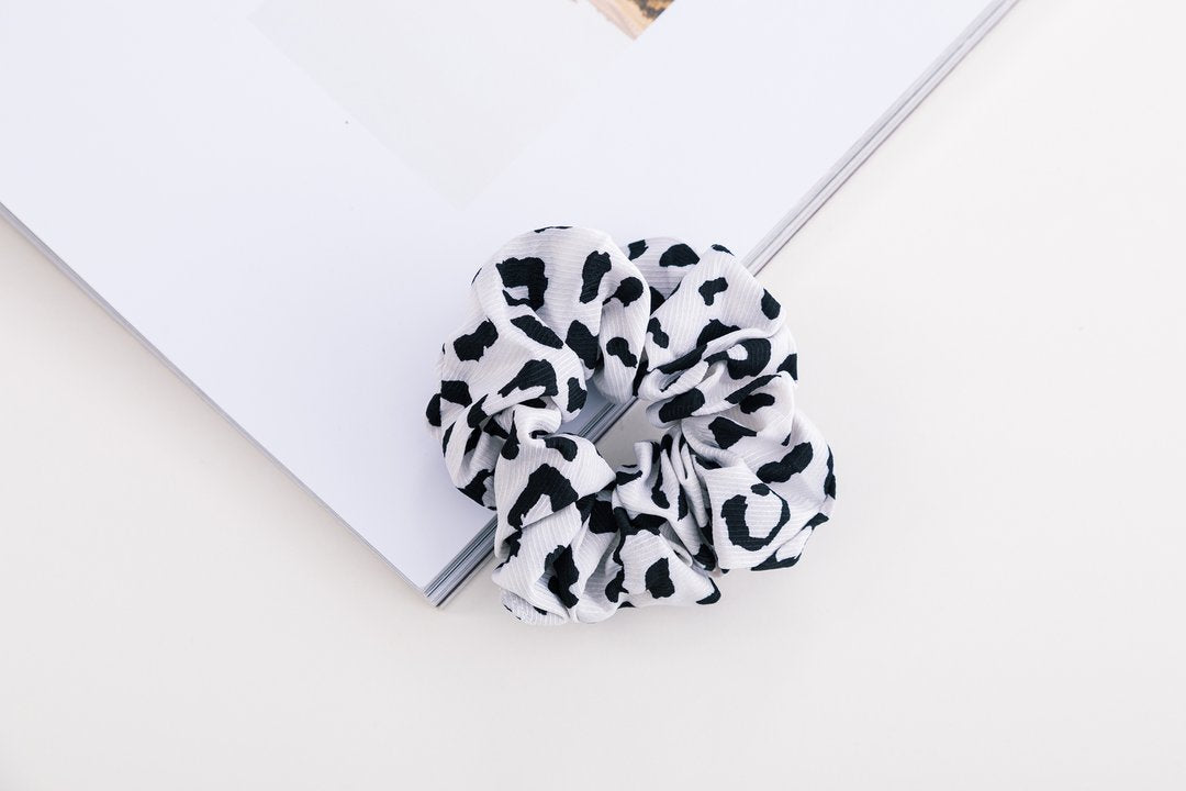 Jen and Co. Calista Scrunchie SCR008