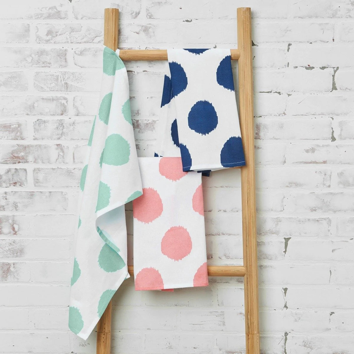 C&F Dot Towel