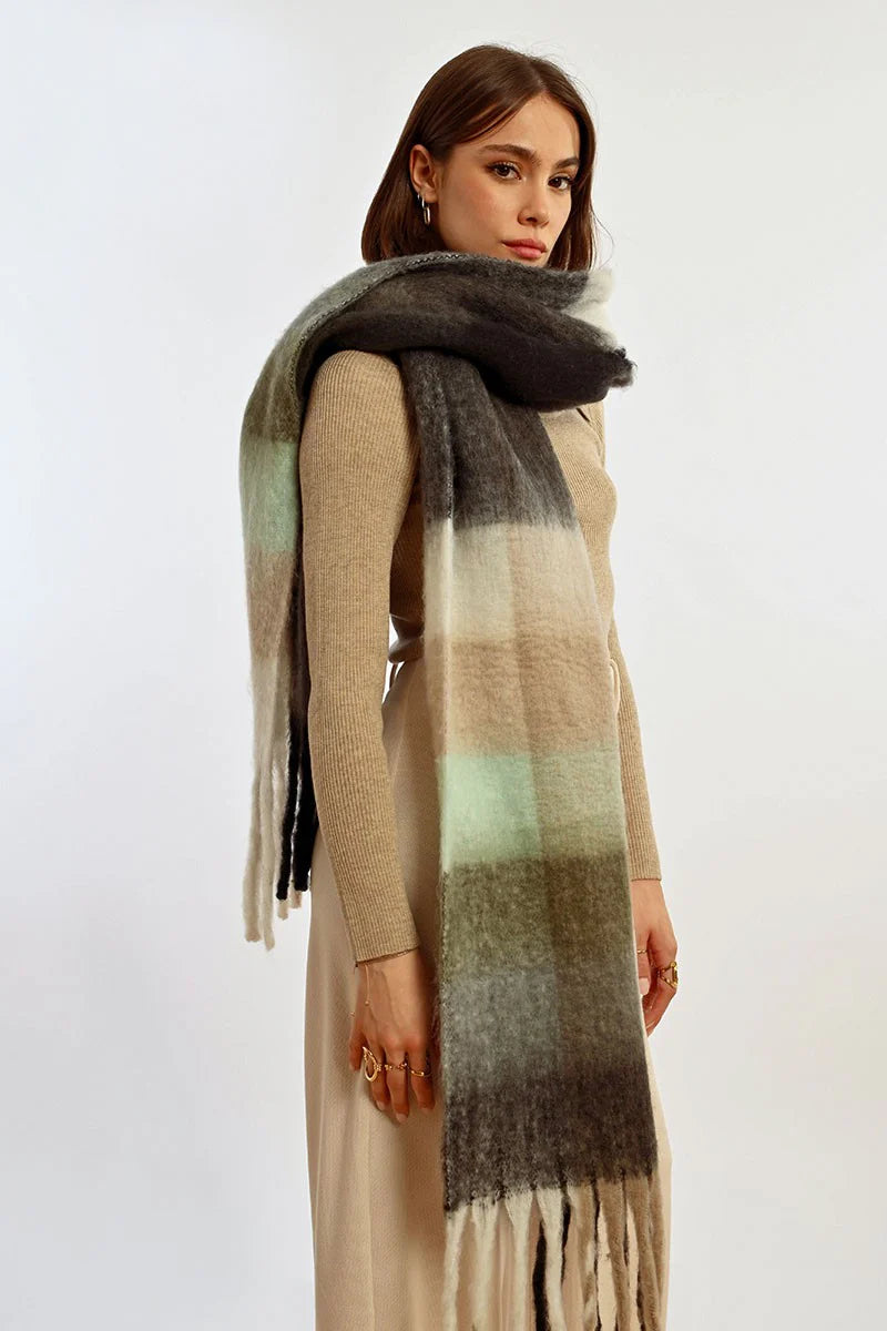 Lili Sidonio Fringed Check Scarf