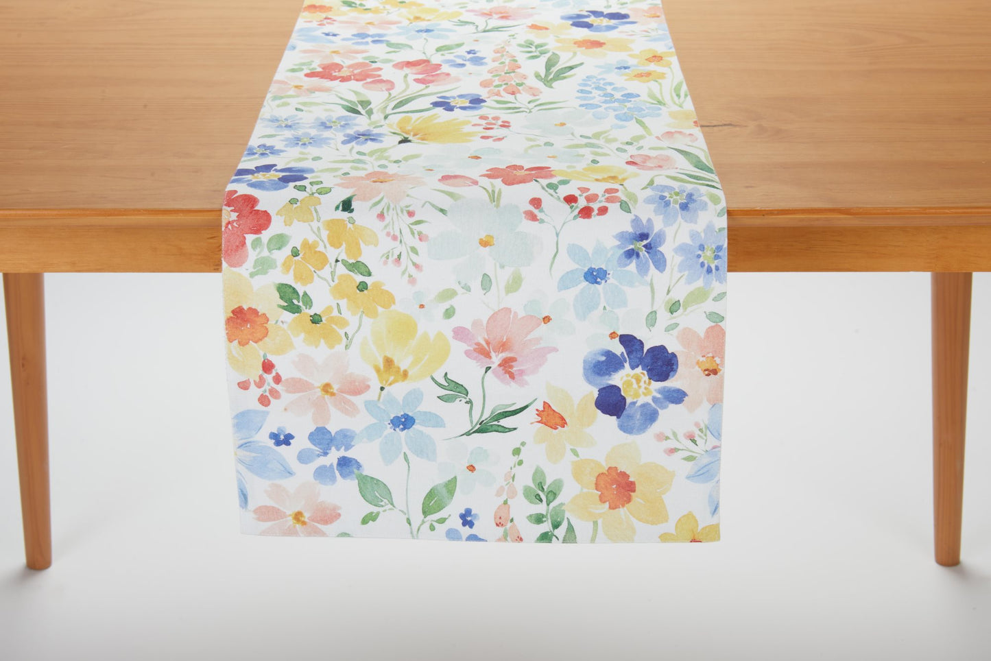 Floral Bouquet Table Runner