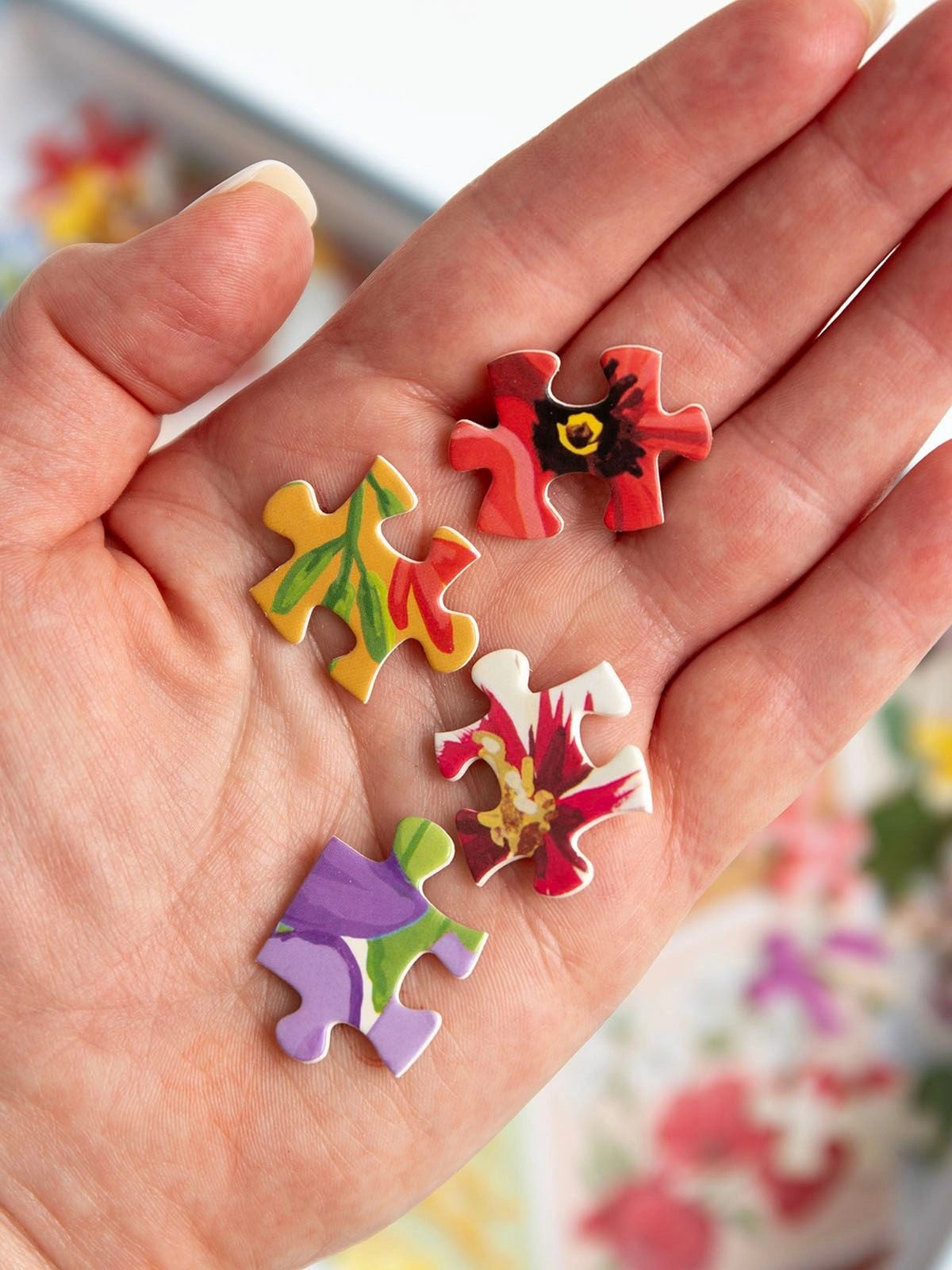 Vintage Blooms - 1,000 Piece Floral Jigsaw Puzzle