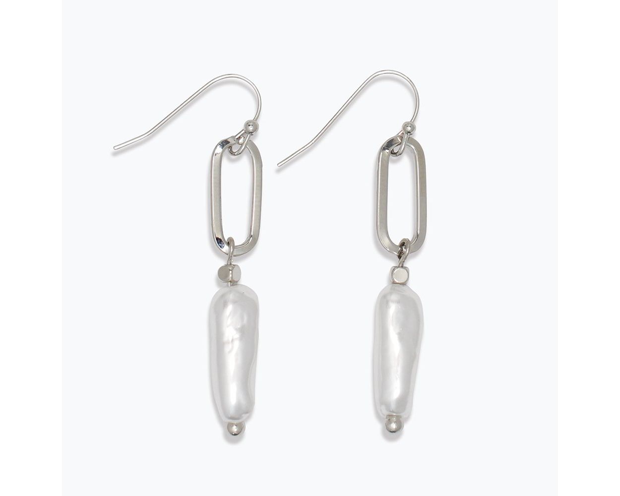 Linear Pearl Earrings