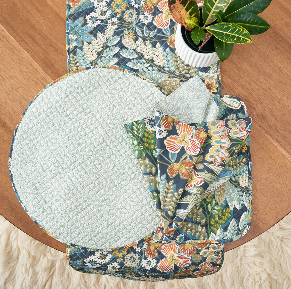 Posy Table Linens