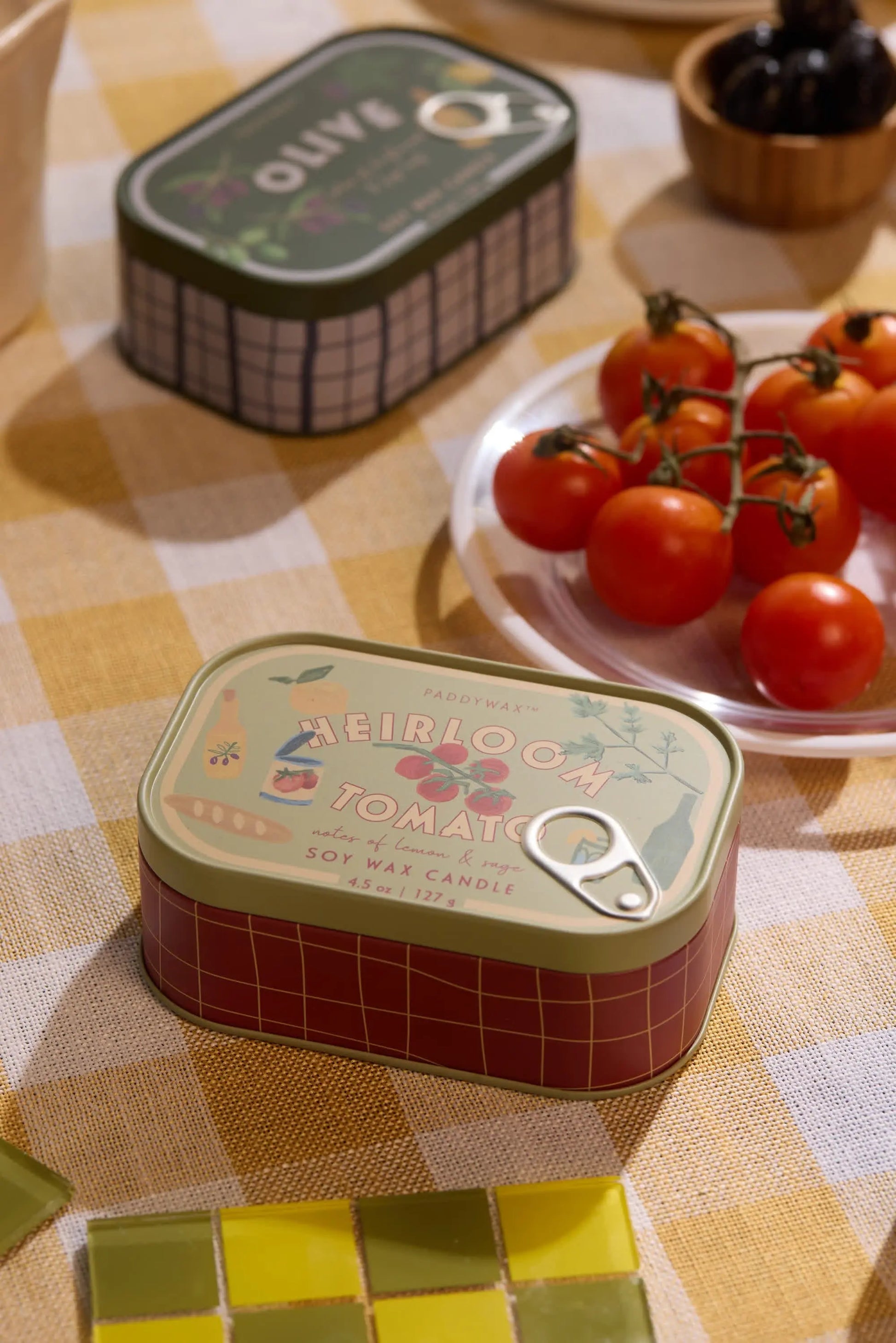 Bistro 4.5 oz Heirloom Tomato Tin Candle