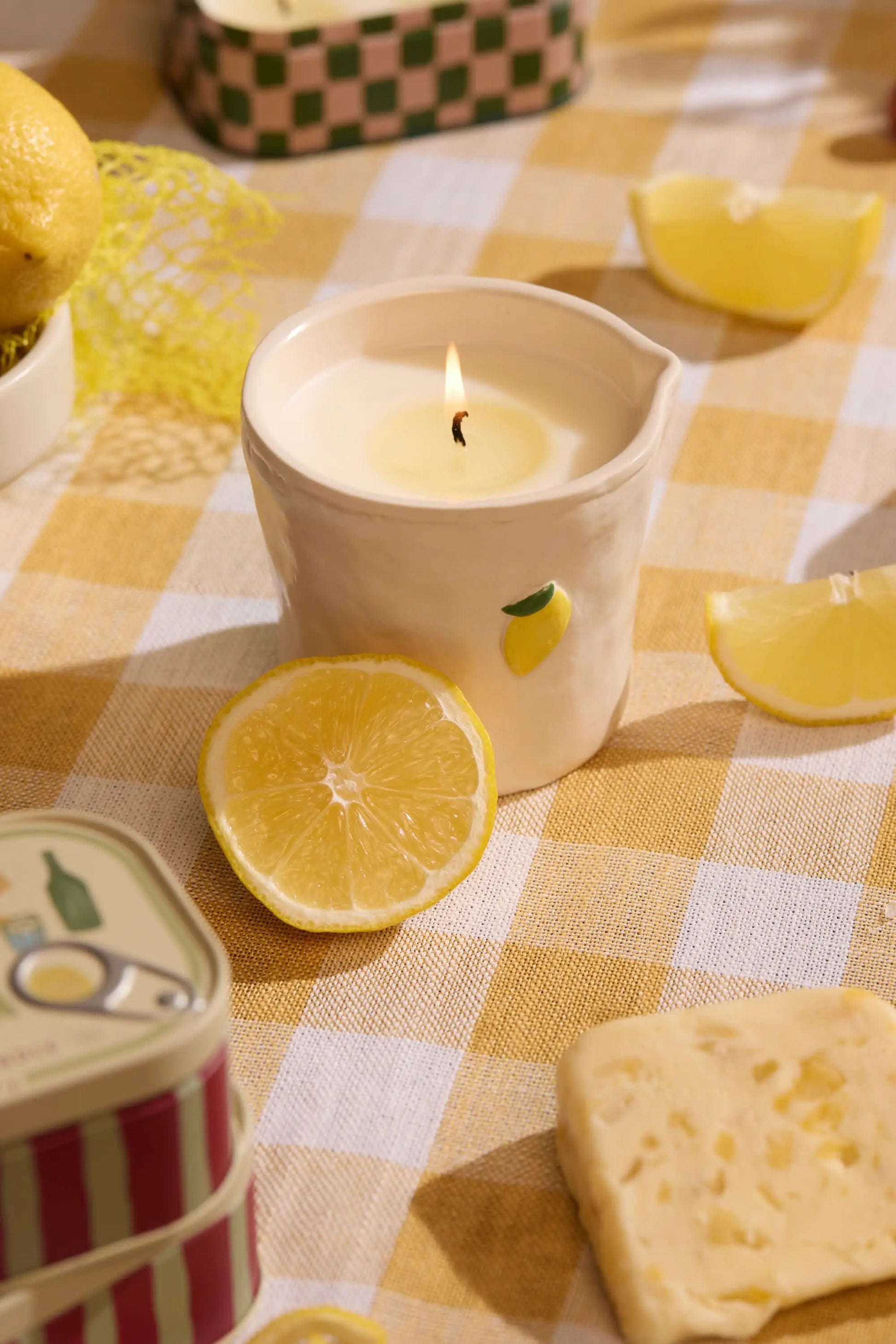 Meyer Lemon Bistro 8 oz Candle