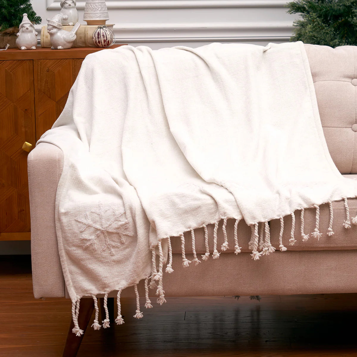 White Snowflake Throw