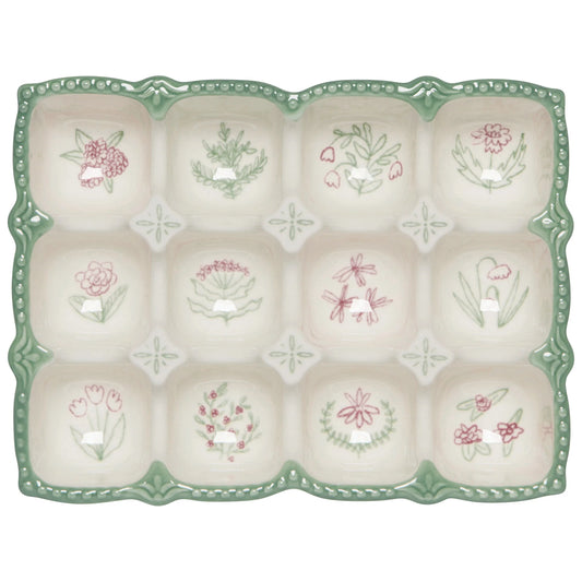 Camellia Egg Holder