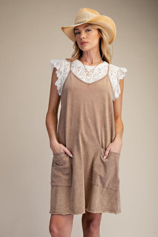 Easel Mineral Washed Short Romper