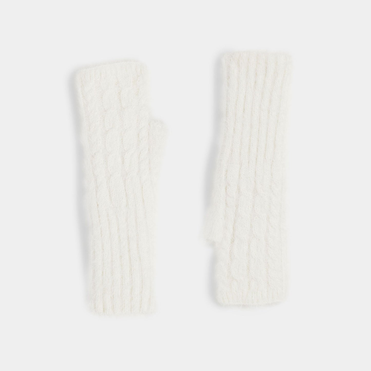 Cable Fingerless Mittens Winter White