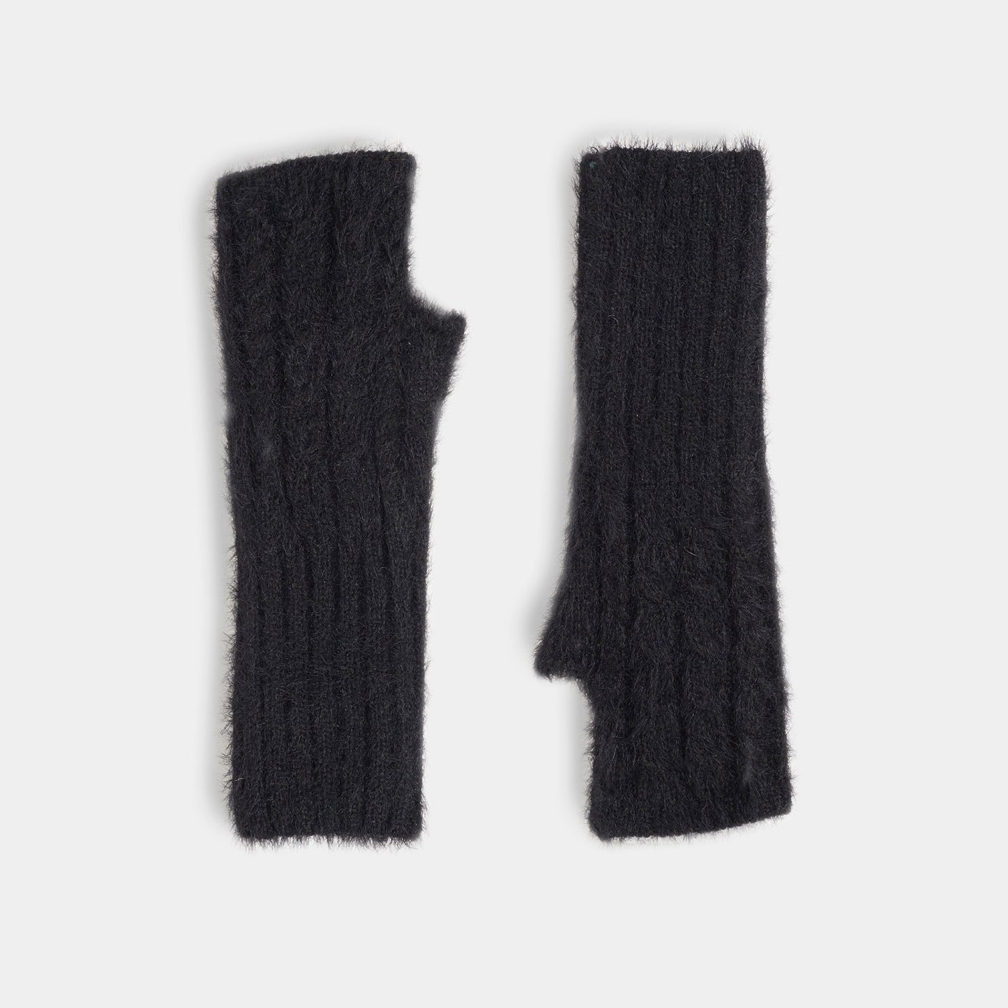 Cable Fingerless Mittens Black