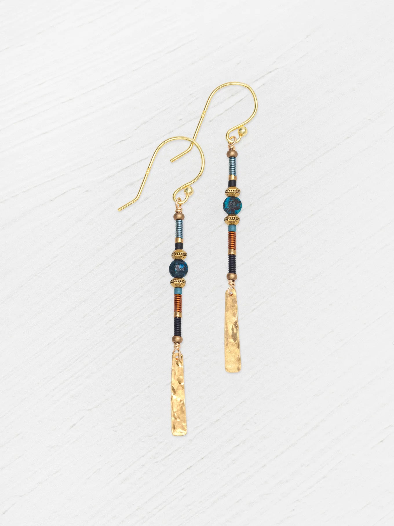 Holly Yashi Dakota Stick Earrings