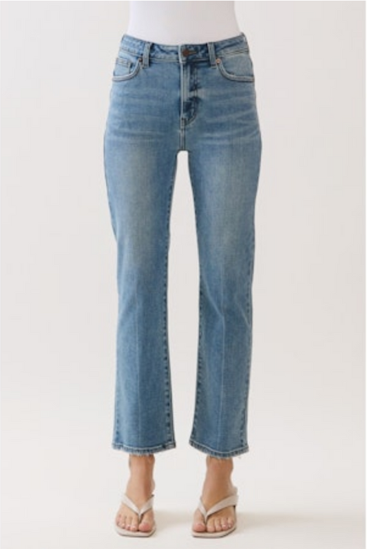 L.T.J. Siena Basic Straight Leg Essential