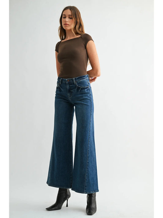 L.T.J. Super Wide Leg Jeans With Twisted Side Seam