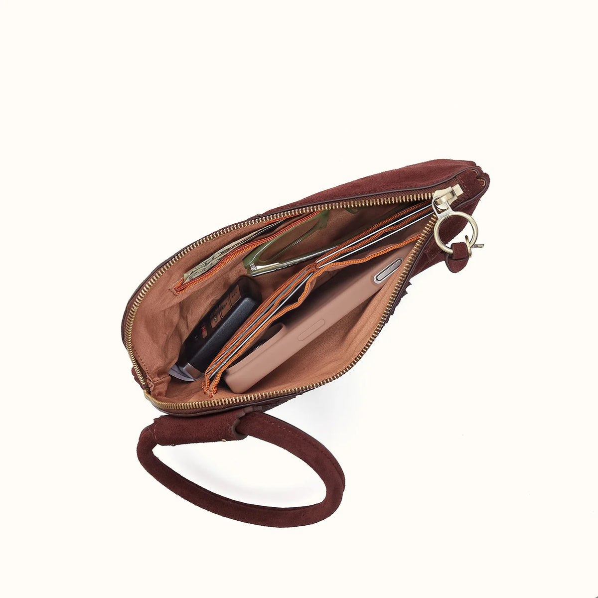 Hobo Sable Wristlet Chocolate