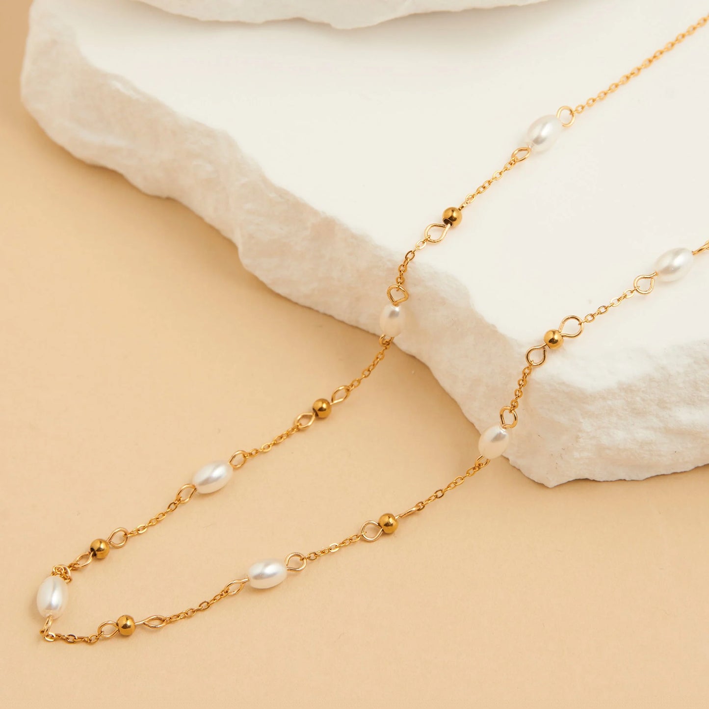Narelle_Waterproof_Pearl_and_Bead_Station_Necklace_Gold
