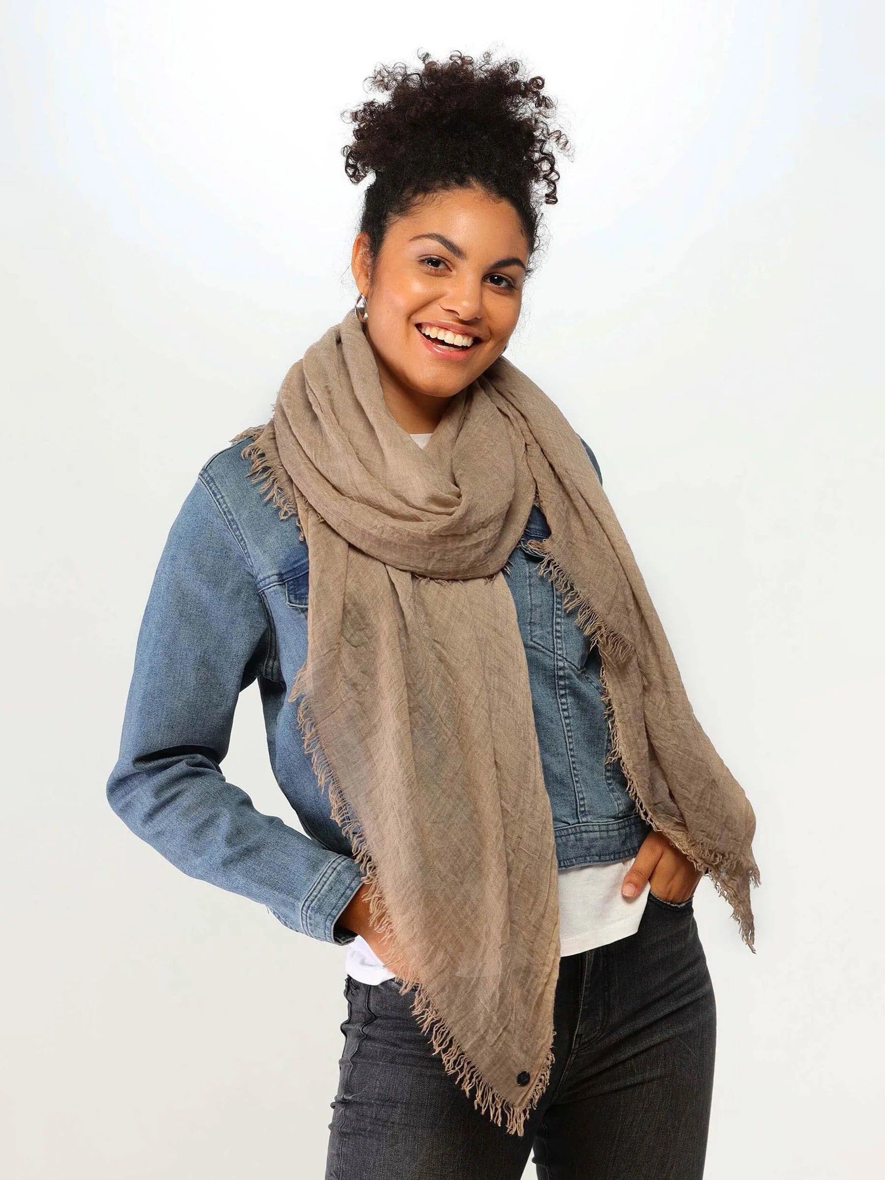 Single-Coloured Stole In Viscose Blend