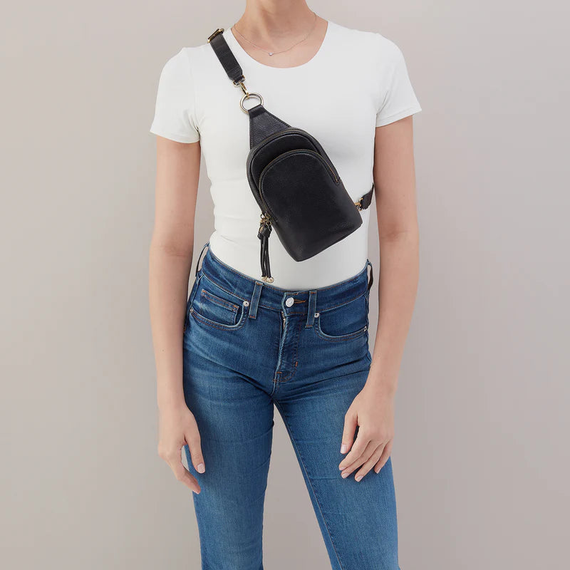 Hobo Cass Small Sling Black