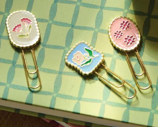 Set of 3 Paperclips - Framed Floral
